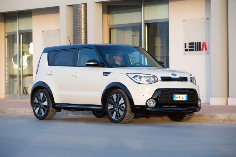  Kia Soul 2014 года  (EU) (фото 6 из 266)